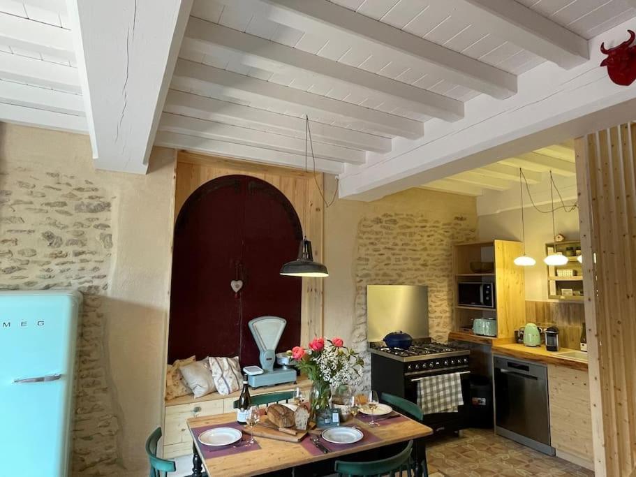 Le Tinailler Grand Standing Au Coeur Des Vignes Villa Prissé Exterior foto